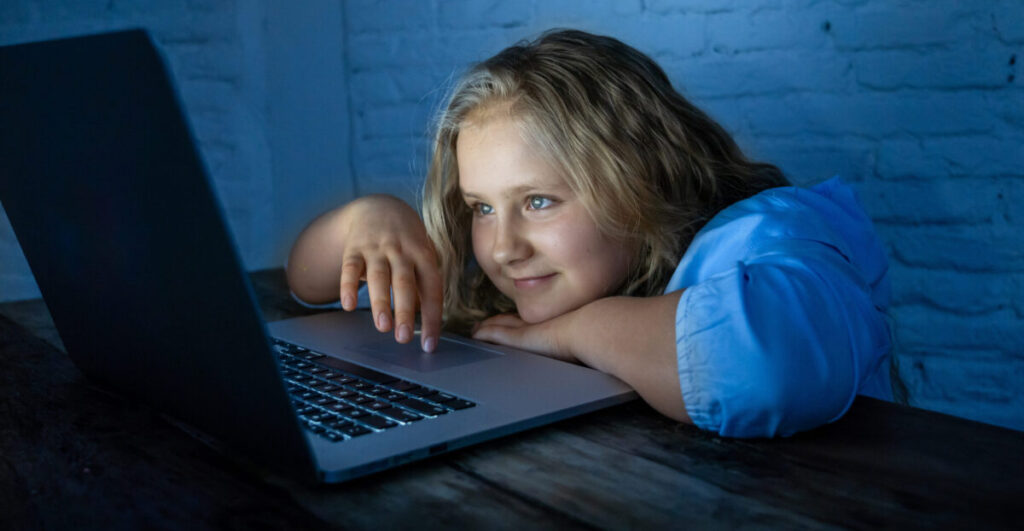 Young girl groomed on Roblox